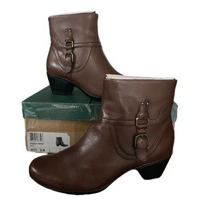 Clarks ingalls tweed  leather boots sz10 NIB